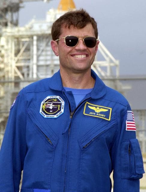 NASA image: KSC-02pd1417