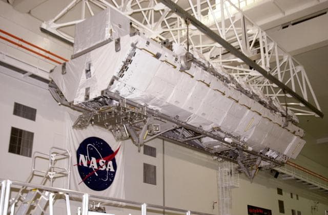 NASA image: KSC-02pd1434