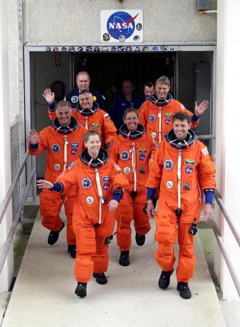 NASA image: KSC-02pd1451