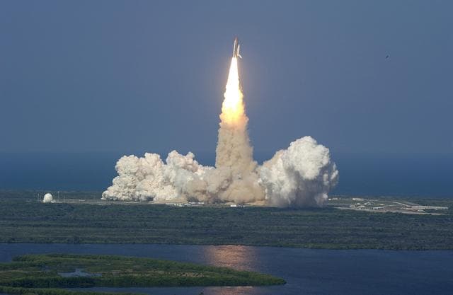 NASA image: KSC-02pd1457