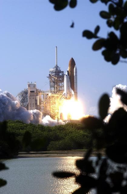 NASA image: KSC-02pd1459