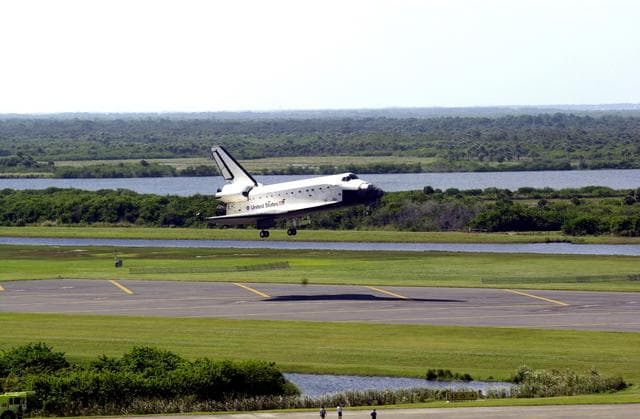 NASA image: KSC-02pd1583