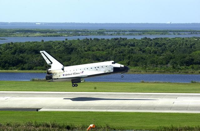 NASA image: KSC-02pd1584