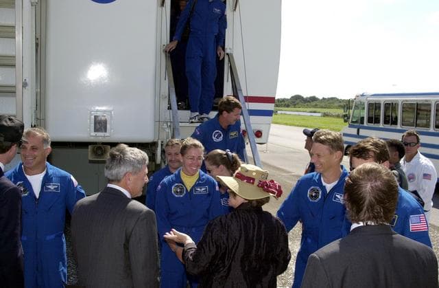 NASA image: KSC-02pd1590