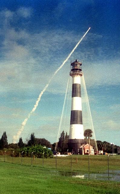 NASA image: KSC-02pd1654
