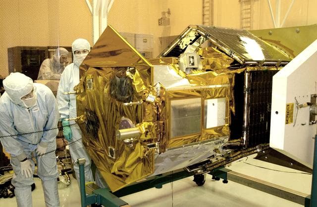 NASA image: KSC-02pd1665