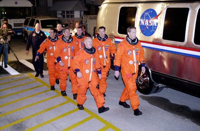 NASA image: KSC-02pd1707