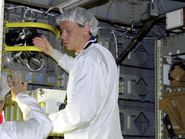 NASA image: KSC-02pd1720