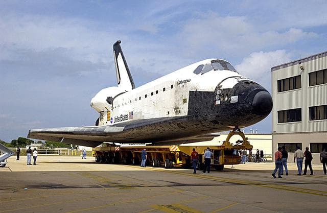 NASA image: KSC-02pd1763