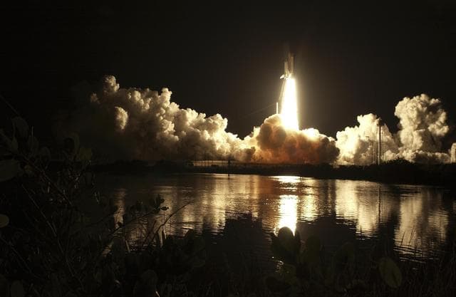 NASA image: KSC-02pd1810