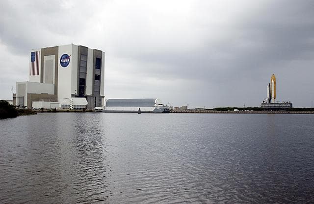 NASA image: KSC-02pd1886