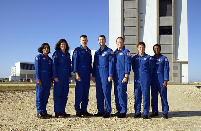 NASA image: KSC-02pd1925