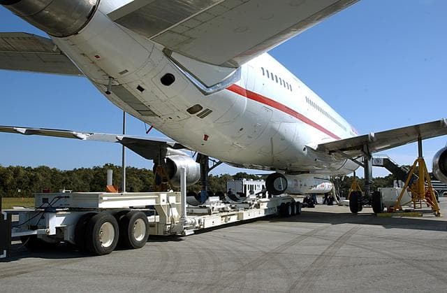 NASA image: KSC-02pd2006