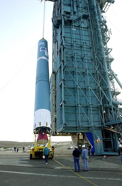 NASA image: KSC-02pd2033