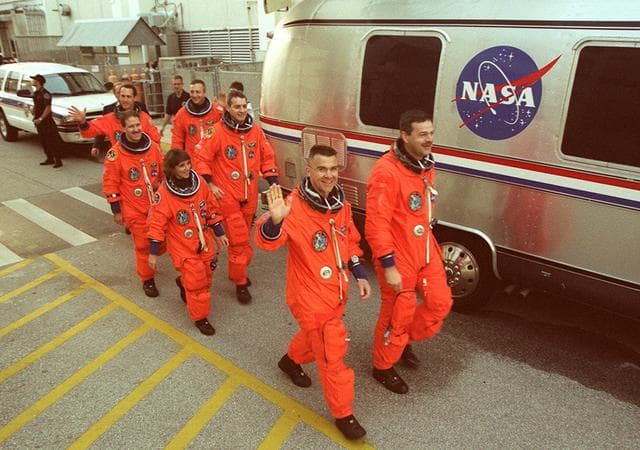 NASA image: KSC-02pp0072