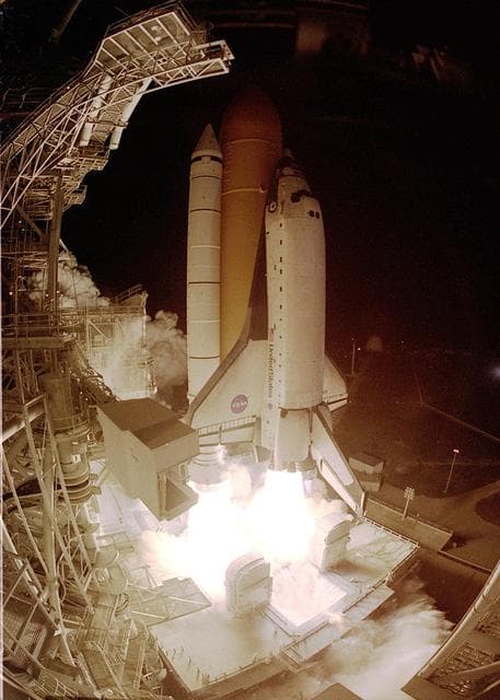 NASA image: KSC-02pp0231