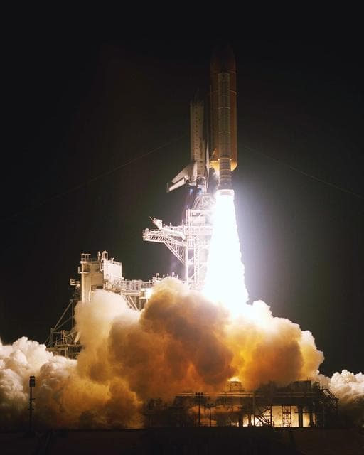 NASA image: KSC-02pp0233
