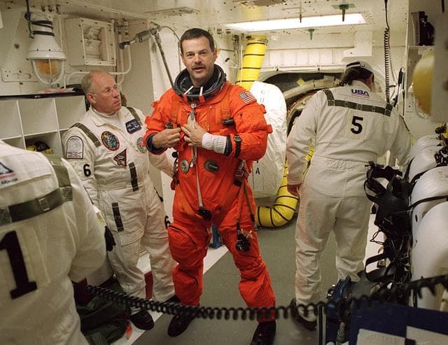 NASA image: KSC-02pp0238