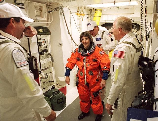 NASA image: KSC-02pp0245