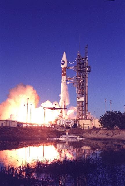 NASA image: KSC-02pp0262