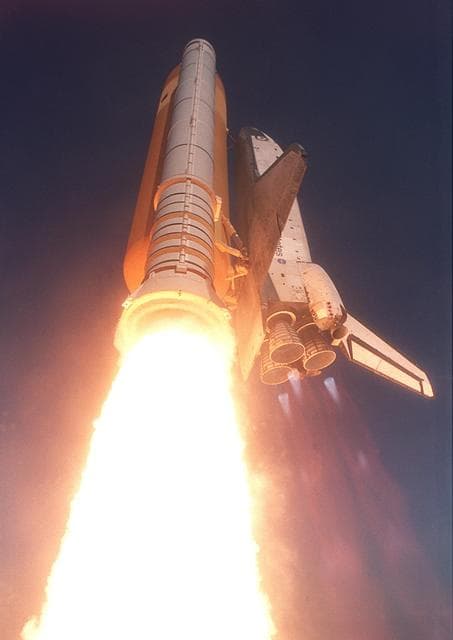 NASA image: KSC-02pp0479