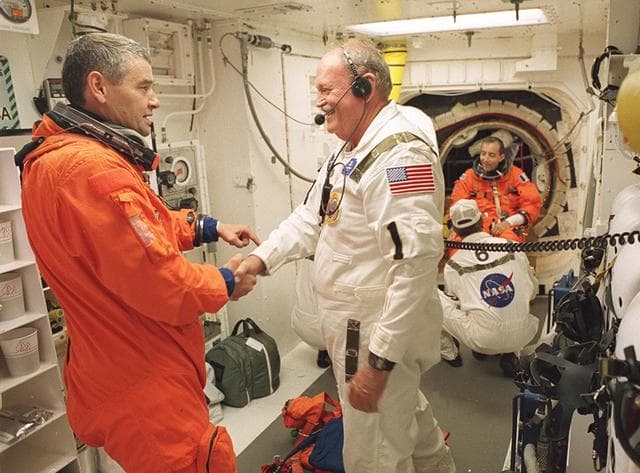 NASA image: KSC-02pp0927