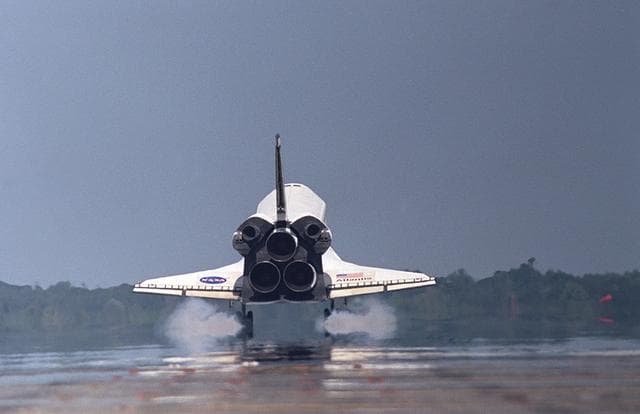 NASA image: KSC-02pp1597