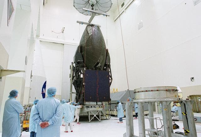 NASA image: KSC-02pp1638