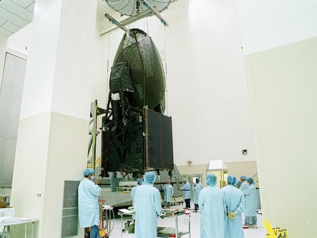 NASA image: KSC-02pp1639