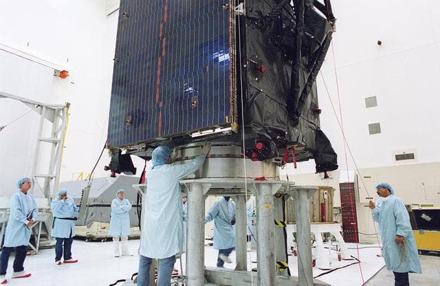 NASA image: KSC-02pp1644