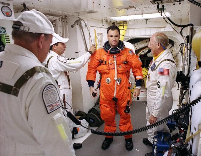 NASA image: KSC-02pp1829