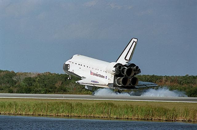NASA image: KSC-02pp1896