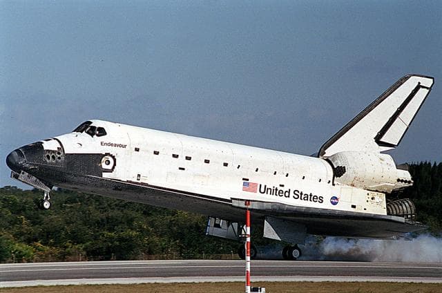 NASA image: KSC-02pp1903