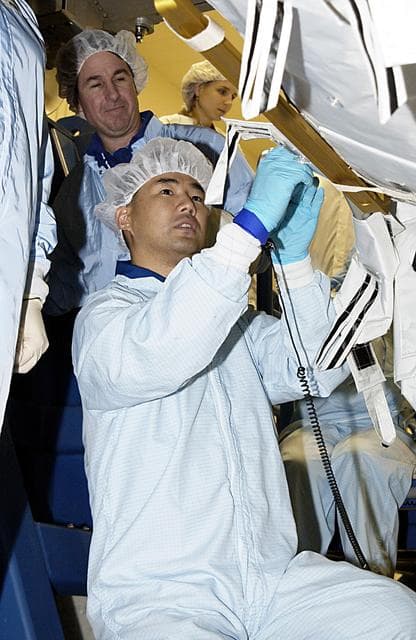 NASA image: KSC-03pd0008