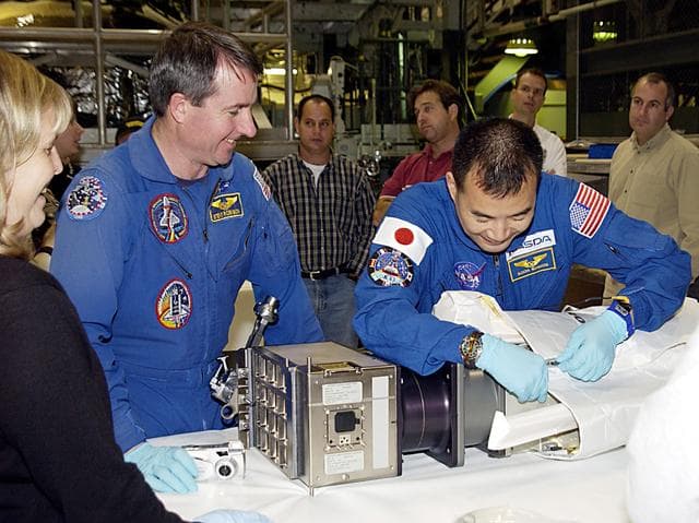 NASA image: KSC-03pd0018