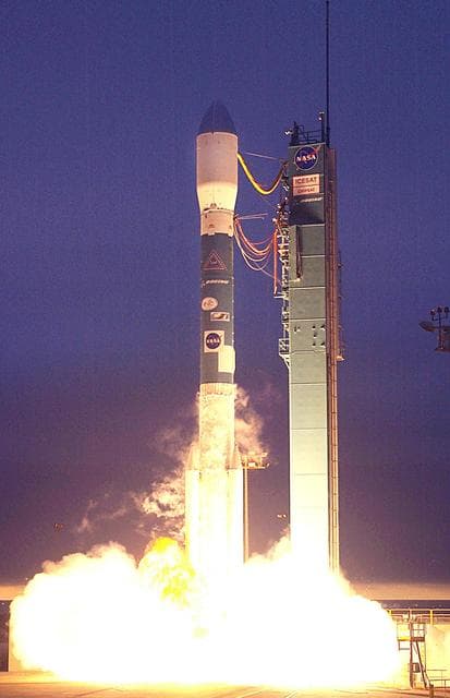 NASA image: KSC-03pd0059