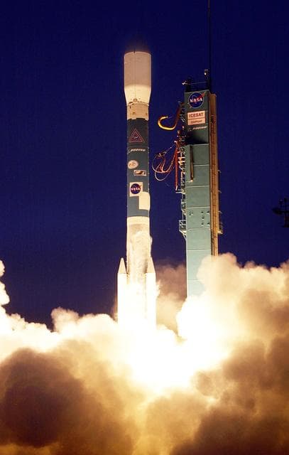 NASA image: KSC-03pd0060