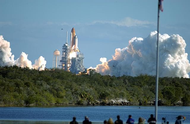 NASA image: KSC-03pd0112