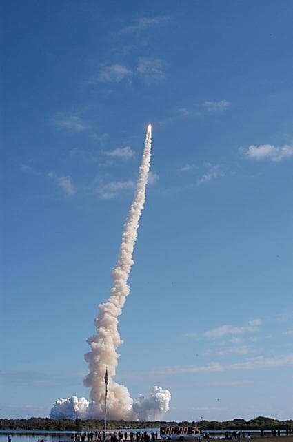 NASA image: KSC-03pd0119