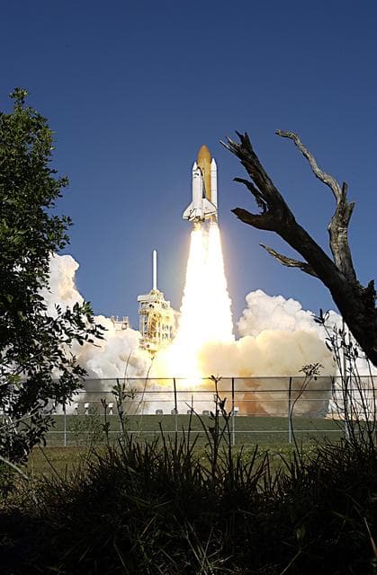 NASA image: KSC-03pd0130