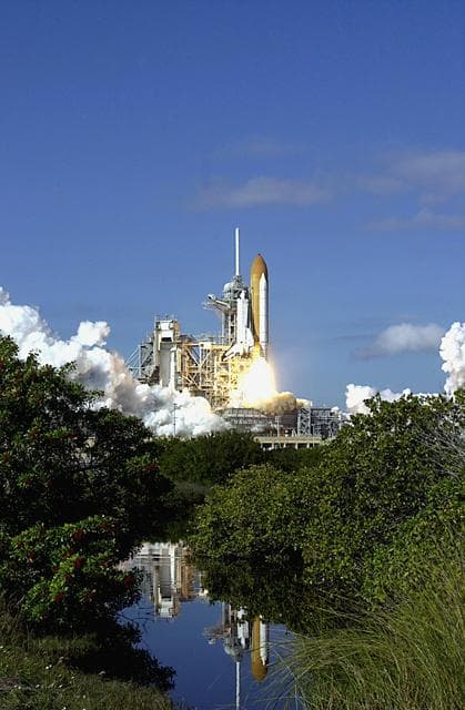 NASA image: KSC-03pd0131