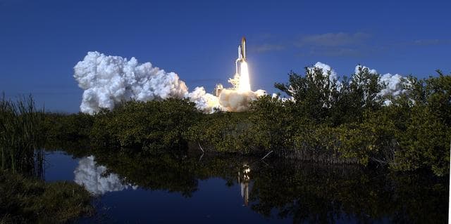 NASA image: KSC-03pd0133