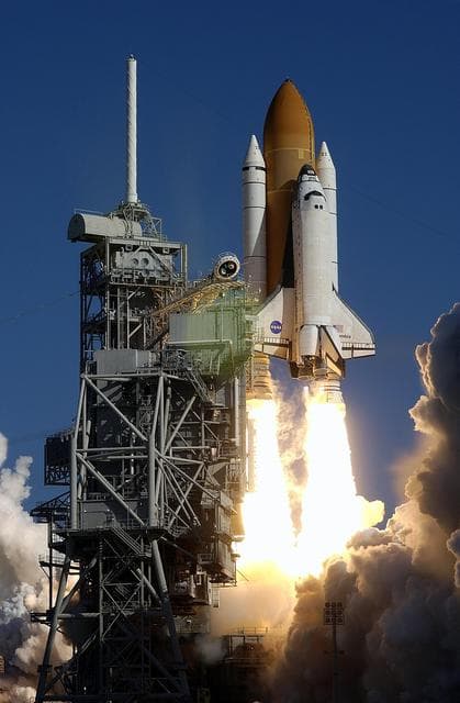 NASA image: KSC-03pd0138