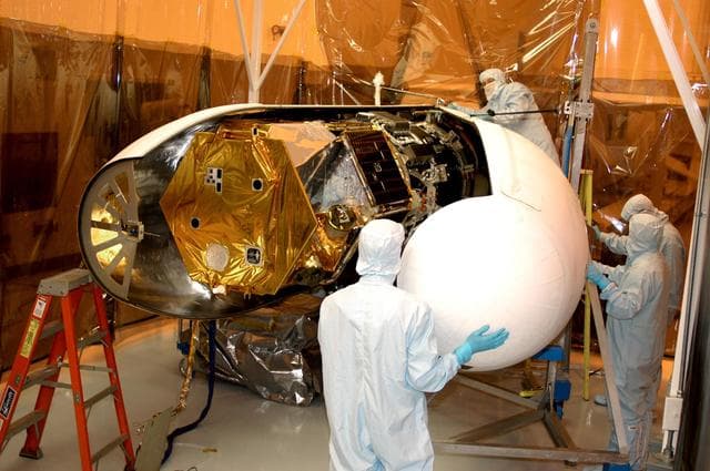NASA image: KSC-03pd0162