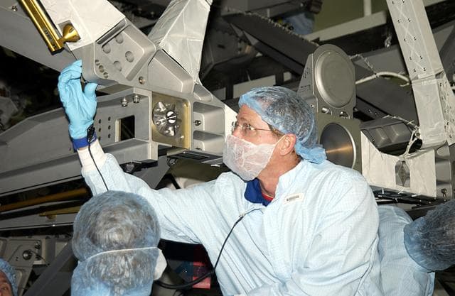 NASA image: KSC-03pd0185