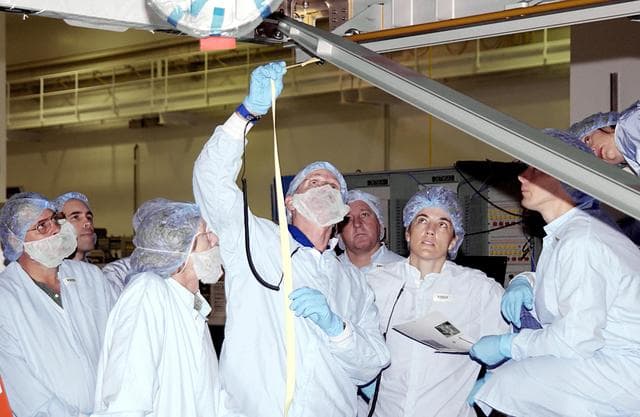 NASA image: KSC-03pd0186