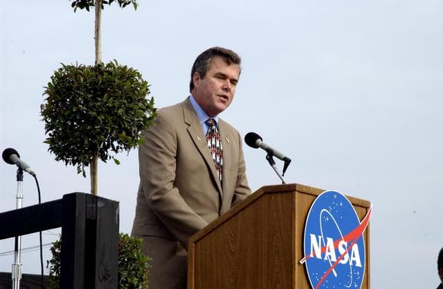 NASA image: KSC-03pd0311
