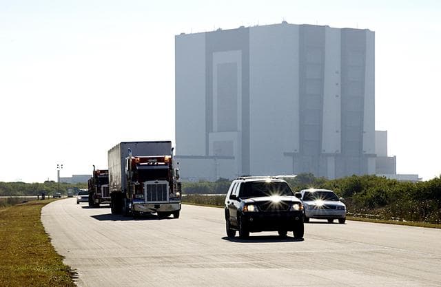 NASA image: KSC-03pd0341