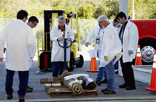 NASA image: KSC-03pd0347