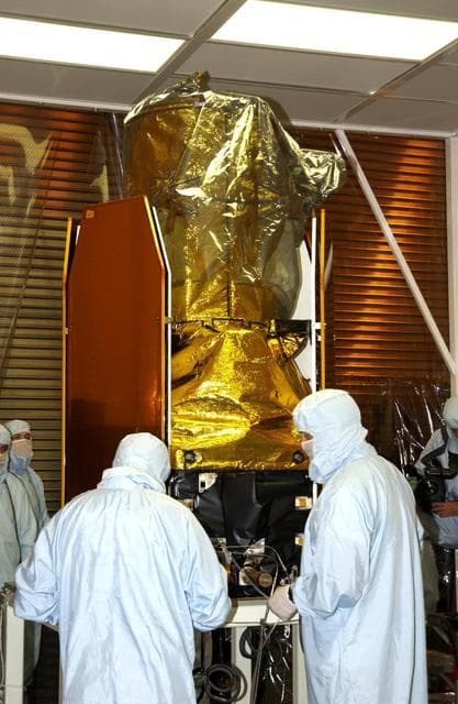 NASA image: KSC-03pd0476